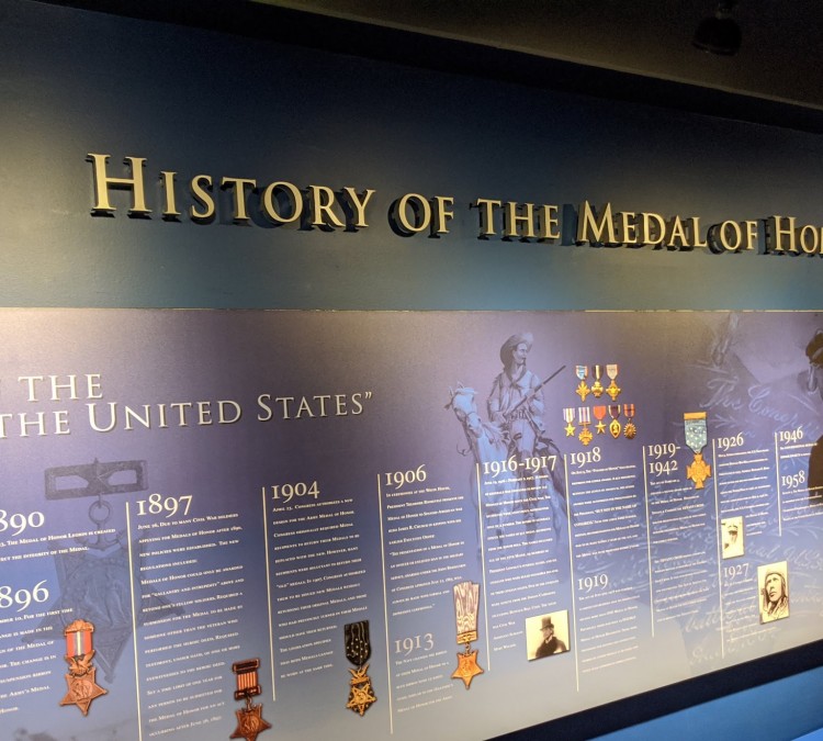 the-medal-of-honor-museum-at-patriots-point-photo